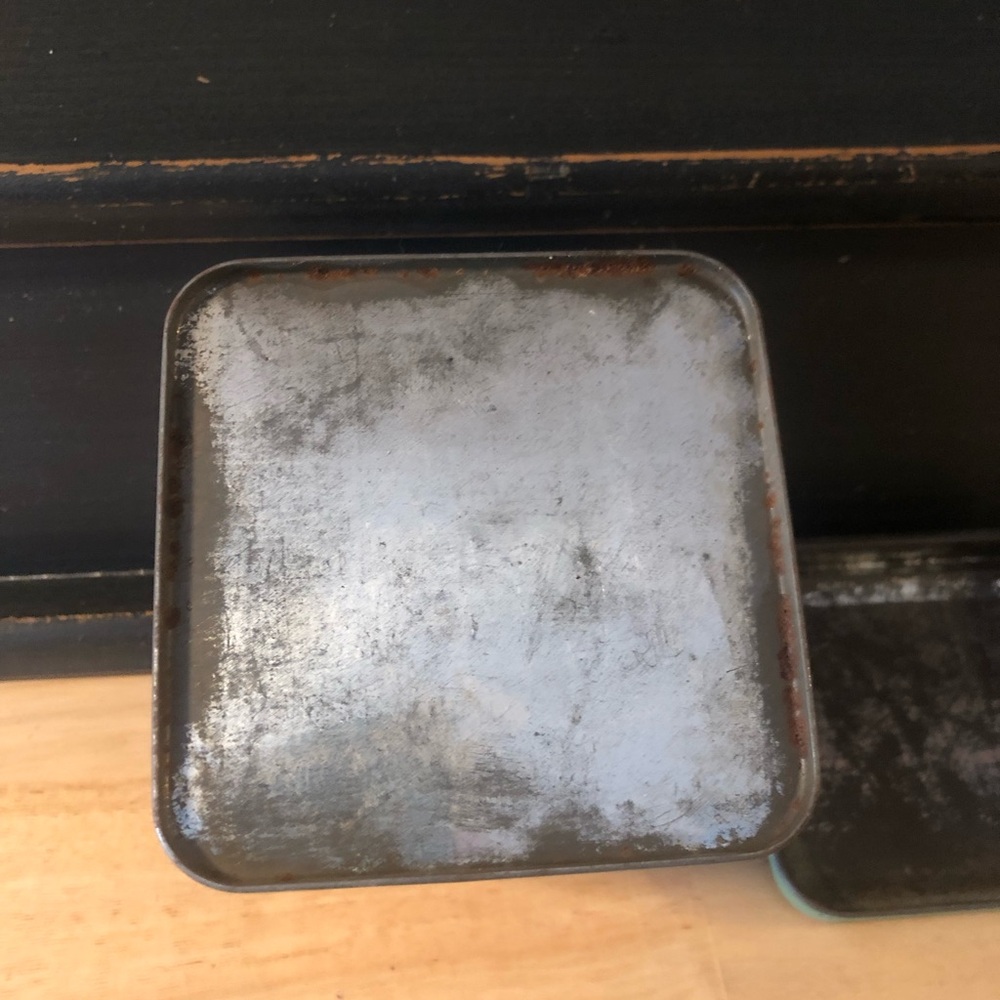 Vintage 1940s canister - Picture 5 of 5